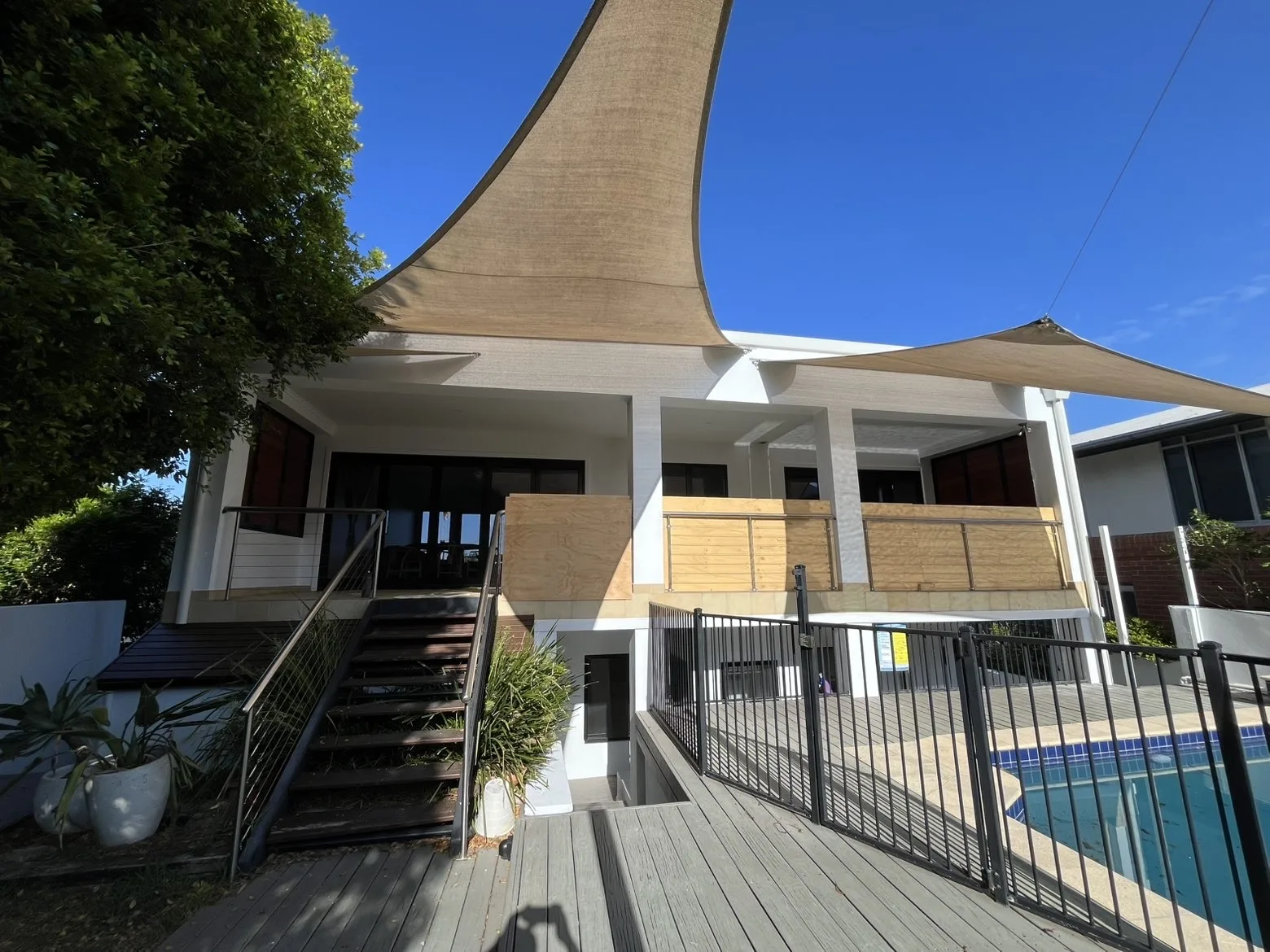 Modern home exterior painting project