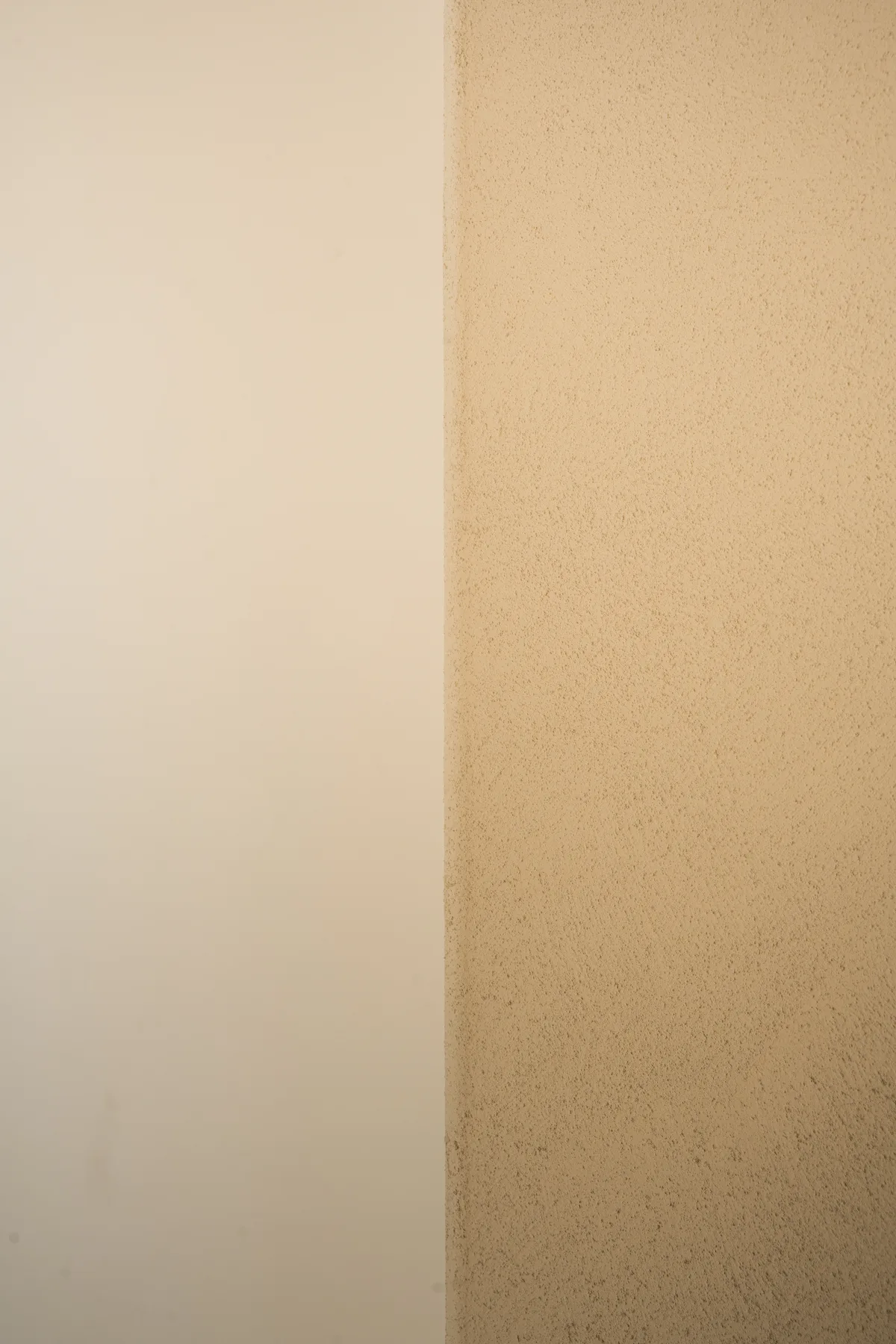 Smooth interior wall finish in a residential room